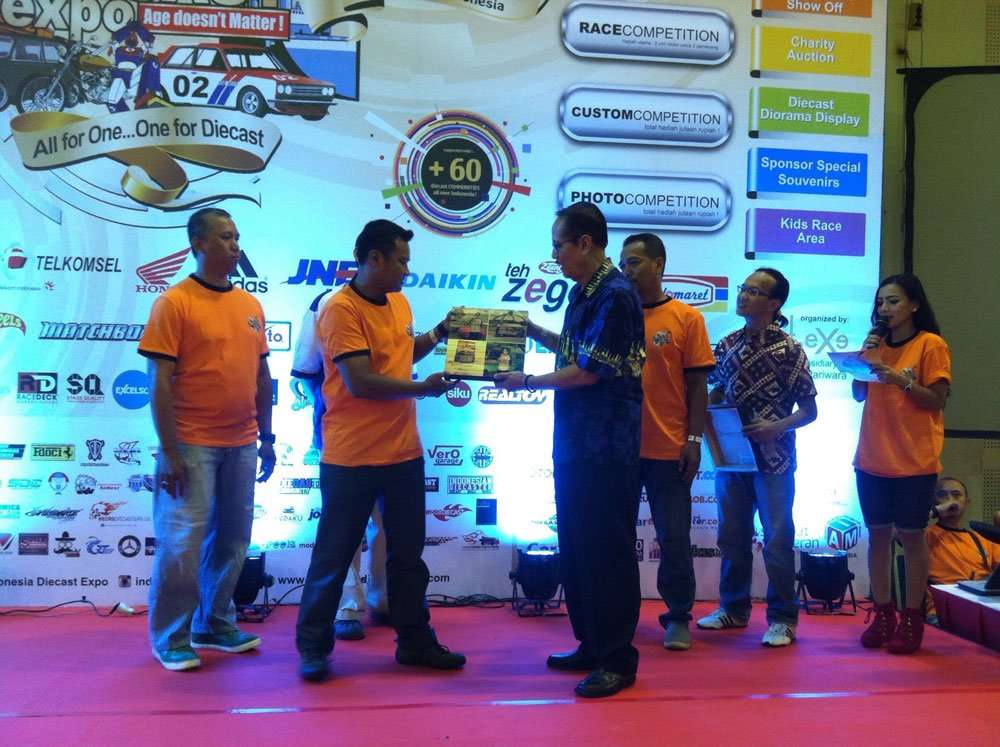 Indonesia Diecast Expo 2015, Pestanya Penggemar Diecast Indonesia Diecast Expo 2015, Pestanya Penggemar Diecast