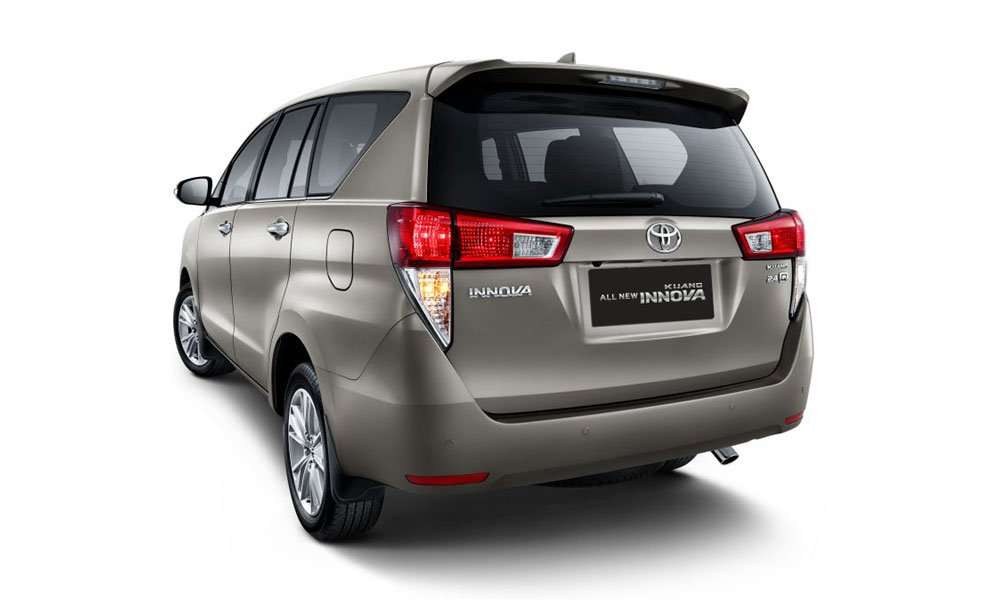Toyota Kijang Innova Baru Tembus Rp 400 Juta Toyota Kijang Innova Baru Tembus Rp 400 Juta