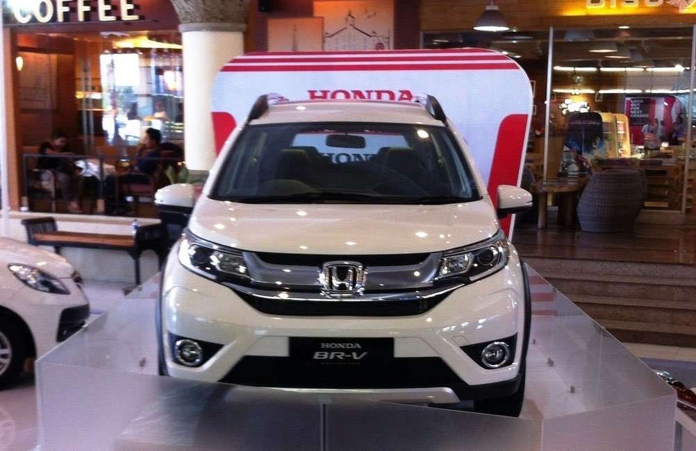 Honda BR-V Prototype Pamer Tubuh di Bali dan Pekanbaru Honda BR-V Prototype Pamer Tubuh di Bali dan Pekanbaru