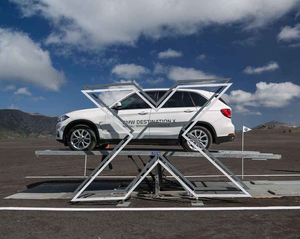 Sensasi BMW xDrive di Bromo Sensasi BMW xDrive di Bromo