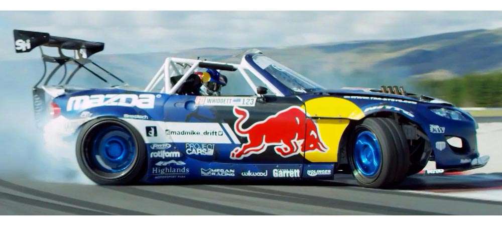 Video: Aksi Drifting Mazda MX-5 Radbul Video: Aksi Drifting Mazda MX-5 Radbul