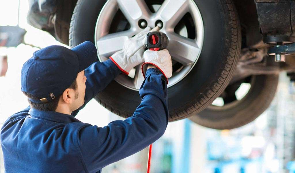 Tips Merotasi Ban Mobil Tips Merotasi Ban Mobil