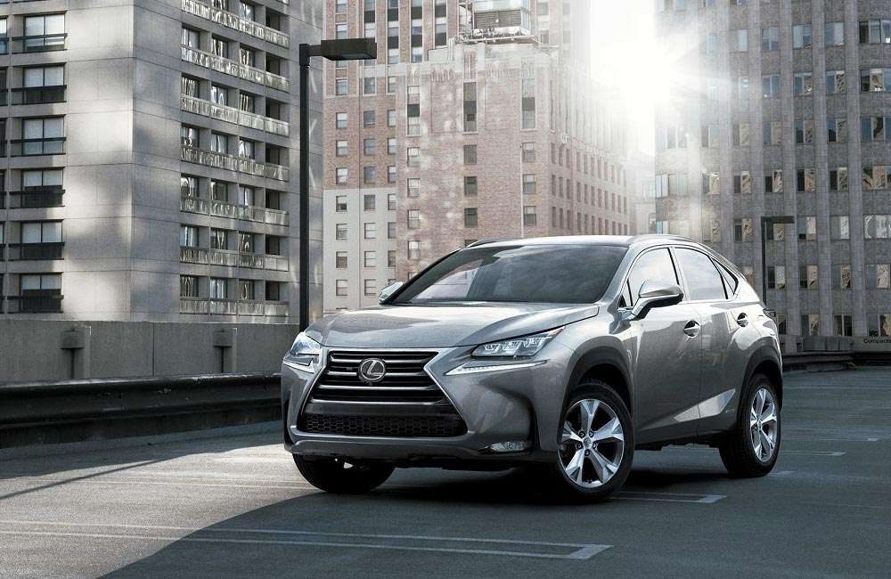 Lexus Catat Kenaikan Penjualan, Janji Lebih Baik di 2016 Lexus Catat Kenaikan Penjualan, Janji Lebih Baik di 2016