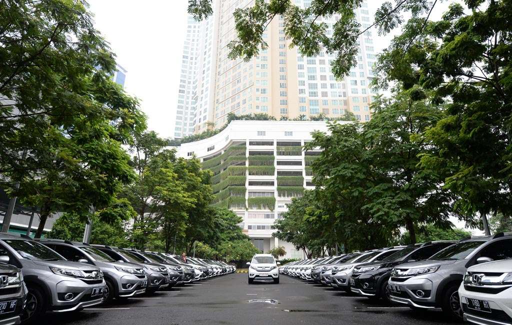 Mau Tahu Kapan Honda BR-V Pesanan Anda Tiba? Cek di Sini Mau Tahu Kapan Honda BR-V Pesanan Anda Tiba? Cek di Sini