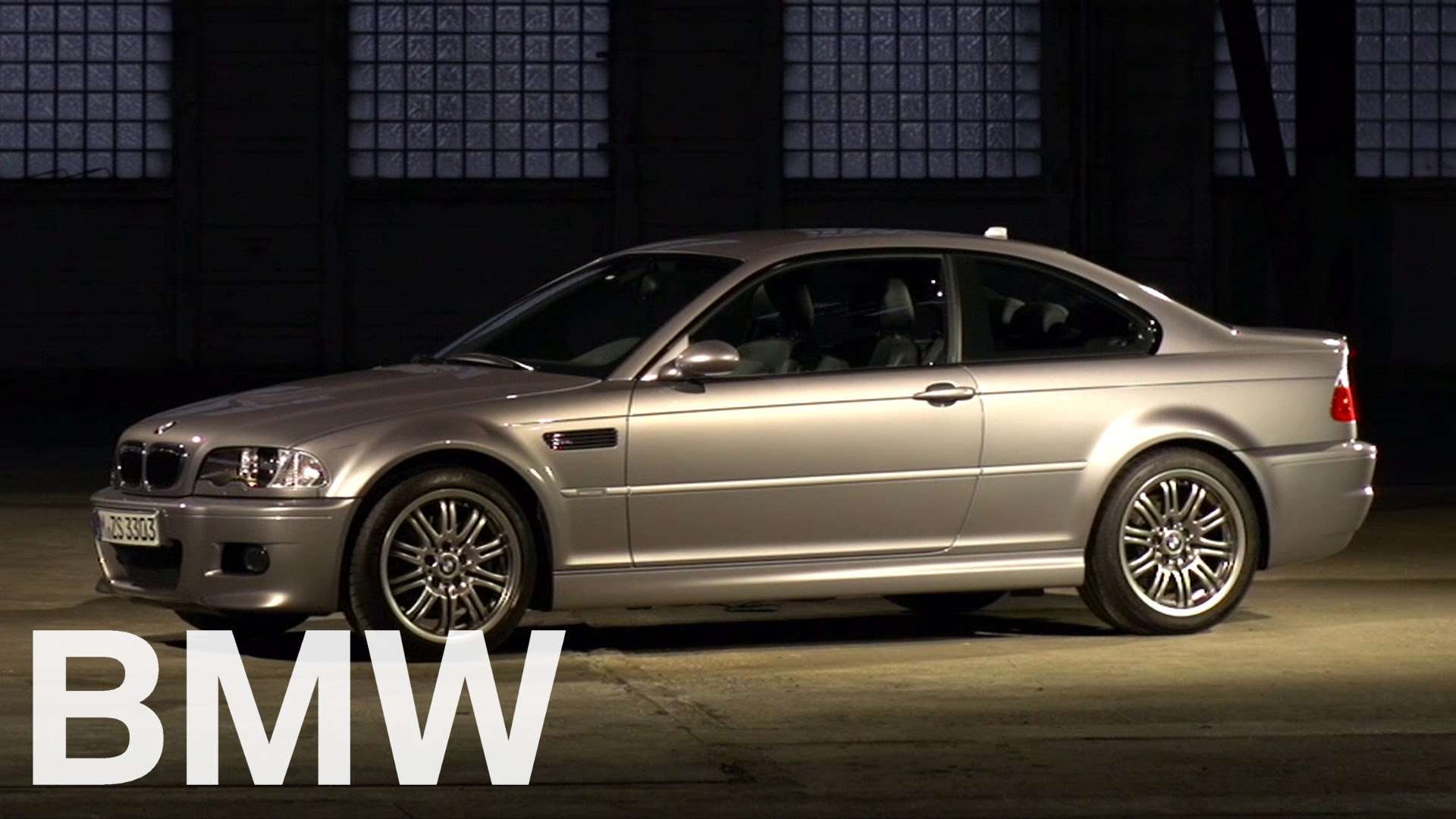 Video: Evolusi BMW M3, Generasi Ketiga E46 Video: Evolusi BMW M3, Generasi Ketiga E46