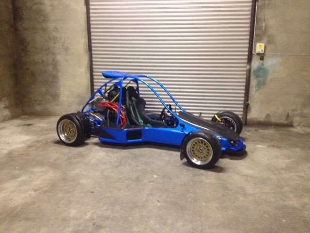 Mobil Buggy dari Suzuki GSX-R1000 Mobil Buggy dari Suzuki GSX-R1000