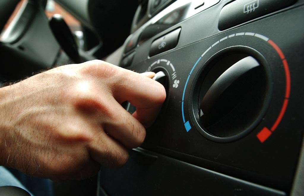 Jangan Menyalakan AC pada RPM Tinggi Jangan Menyalakan AC pada RPM Tinggi