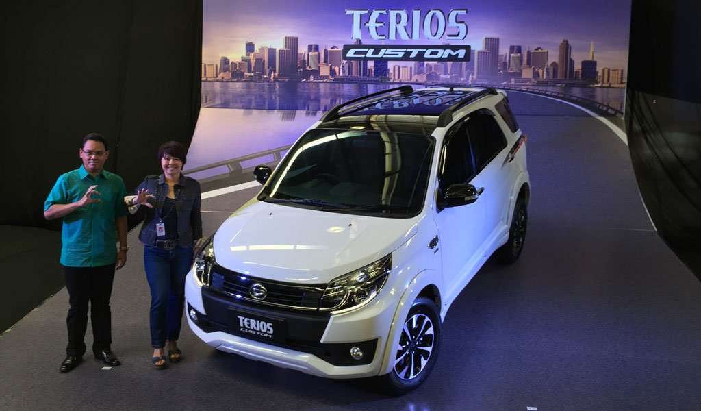 Daihatsu Luncurkan Terios Custom Daihatsu Luncurkan Terios Custom