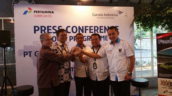 Terbang Bersama Garuda Indonesia Dapatkan Oli Pertamina Terbang Bersama Garuda Indonesia Dapatkan Oli Pertamina