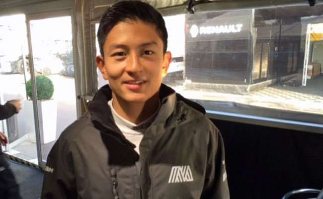 Rio Haryanto Jalani Latihan Perdana Jam 3 Sore Ini Rio Haryanto Jalani Latihan Perdana Jam 3 Sore Ini
