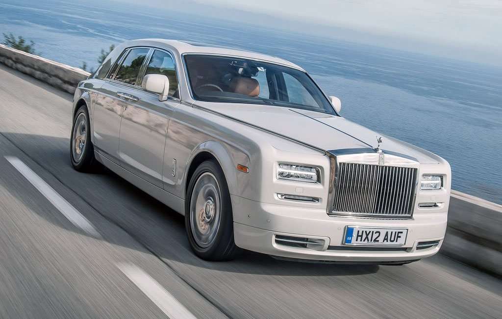 Rolls-Royce Hentikan Produksi Phantom Setelah 13 Tahun Rolls Royce Phantom