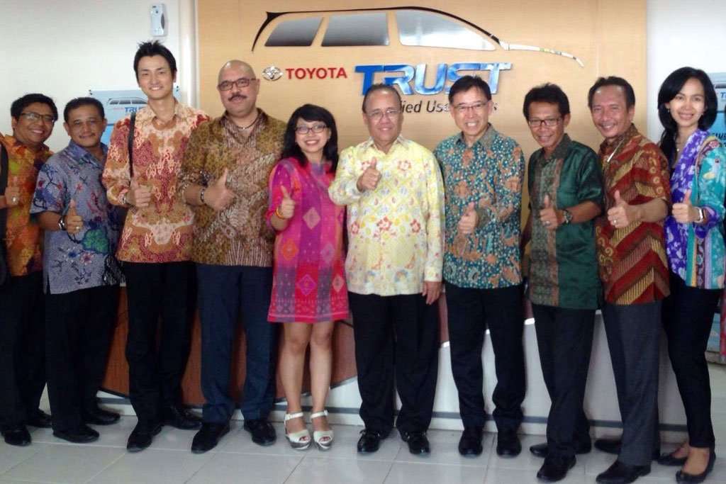Tukarkan Mobil Bekas dengan Mobil Baru di Toyota Trust Tukarkan Mobil Bekas dengan Mobil Baru di Toyota Trust