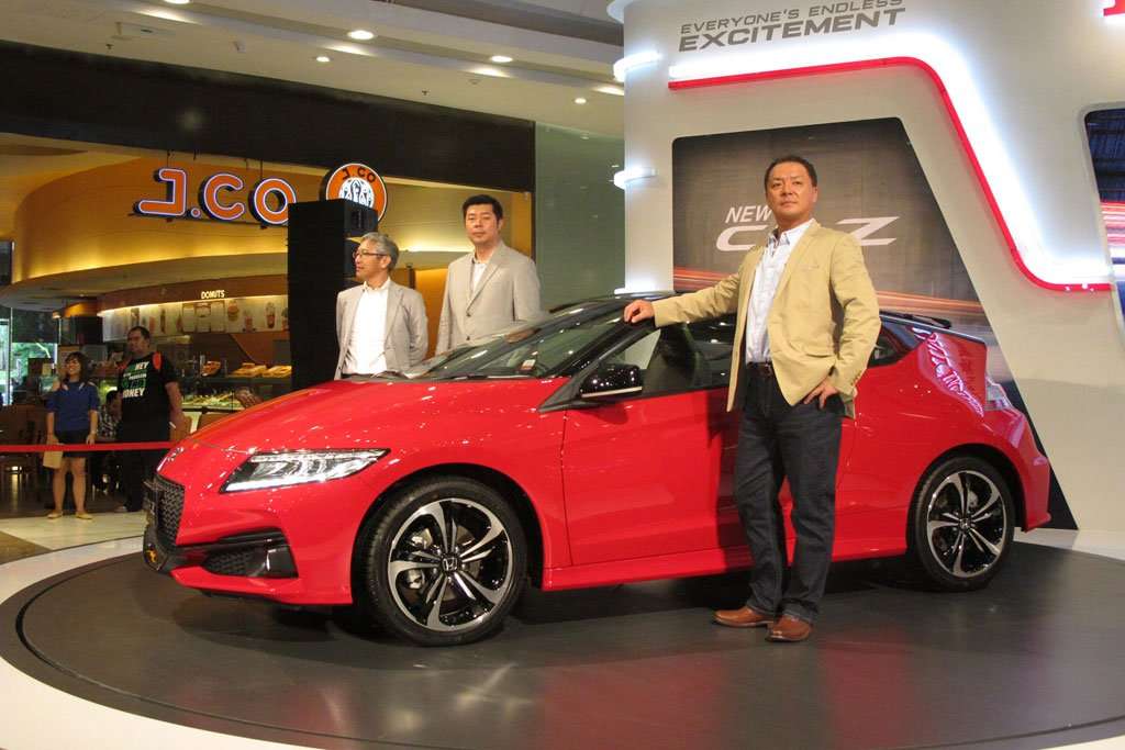 Honda CR-Z Facelift Resmi Diluncurkan Honda CR-Z Facelift Resmi Diluncurkan