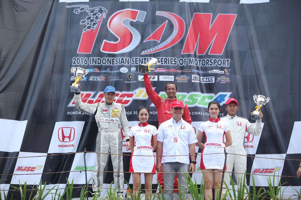 Fitra Eri Jawara Honda Jazz Speed Challenge Seri 1 Fitra Eri Jawara Honda Jazz Speed Challenge Seri 1