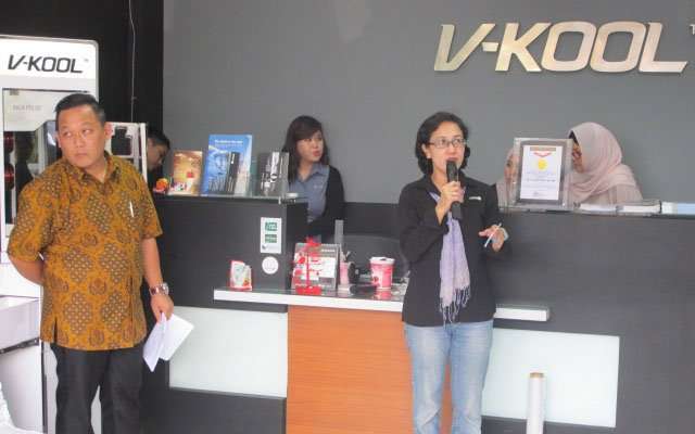 V-KOOL Resmikan Dealer di Cibubur V-KOOL Resmikan Dealer di Cibubur