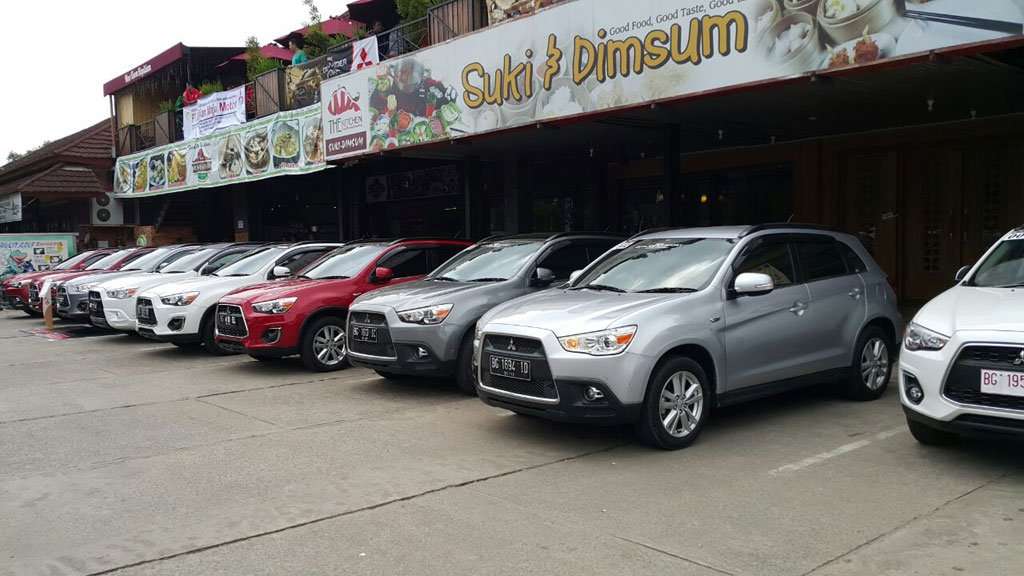 Memaksimalkan Performa dan Fitur Mitsubishi Outlander Sport Bersama Rifat Sungkar Memaksimalkan Performa dan Fitur Mitsubishi Outlander Sport Bersama Rifat Sungkar