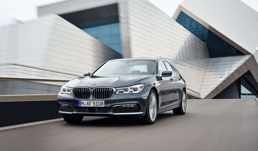 BMW Seri 7 Raih World Luxury Car Award 2016 BMW Seri 7 Raih World Luxury Car Award 2016