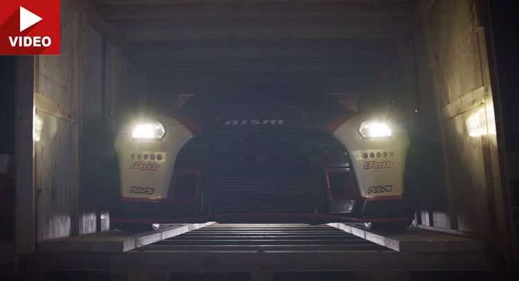 Nissan Mengeluarkan Teaser GT-R Nismo Nissan Mengeluarkan Teaser GT-R Nismo