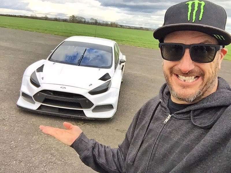Ken Block Bocorkan Tampilan New Ford Focus di Instagram Ken Block Bocorkan Tampilan New Ford Focus di Instagram