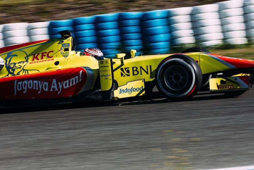 Team Jagonya Ayam Support 4 Pembalap GP2 Series Team Jagonya Ayam Support 4 Pembalap GP2 Series