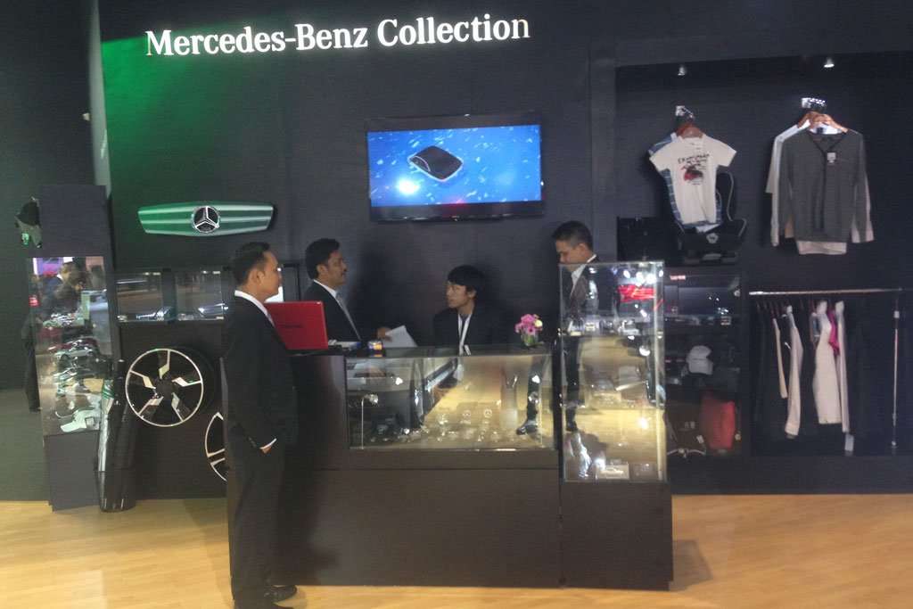 Merchandise Dulang Untung di IIMS 2016 Merchandise Dulang Untung di IIMS 2016