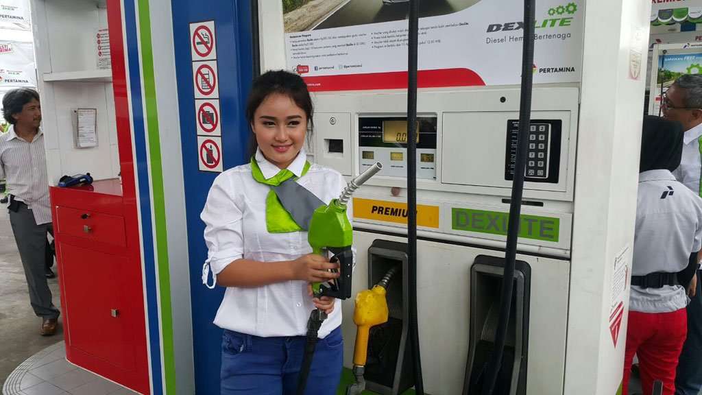 Solar Dexlite Mampu Tingkatkan Tenaga dan Efisiensi Hingga 9% Solar Dexlite Mampu Tingkatkan Tenaga dan Efisiensi Hingga 9%