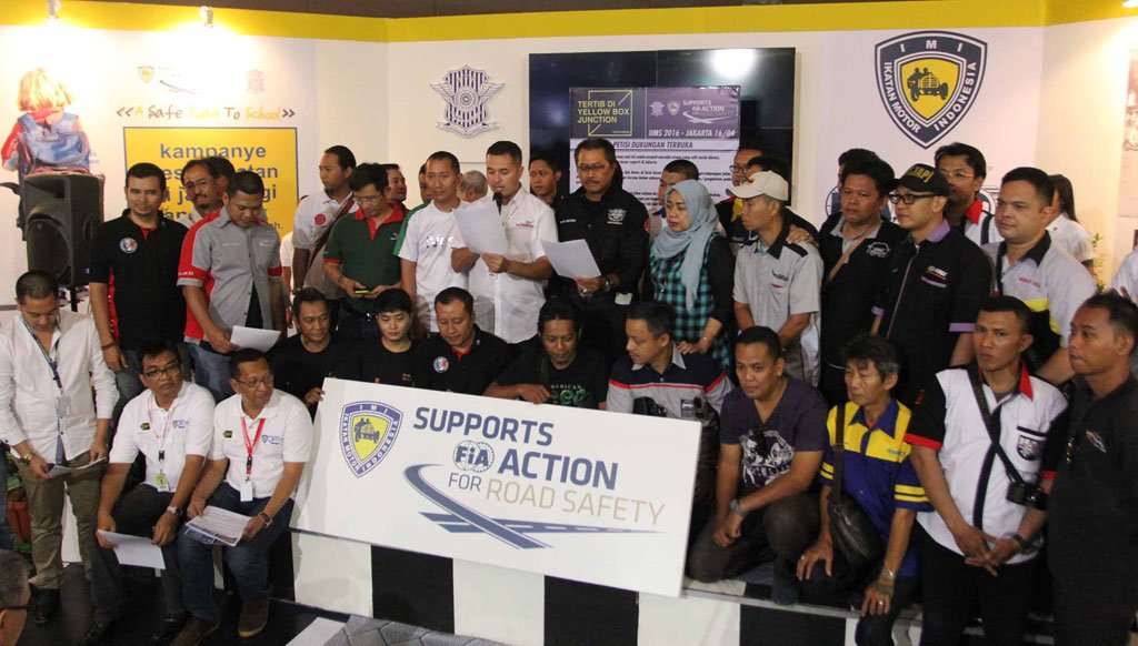 25 Klub Otomotif Mendukung Program Tertib Yellow Box 25 Klub Otomotif Mendukung Program Tertib Yellow Box