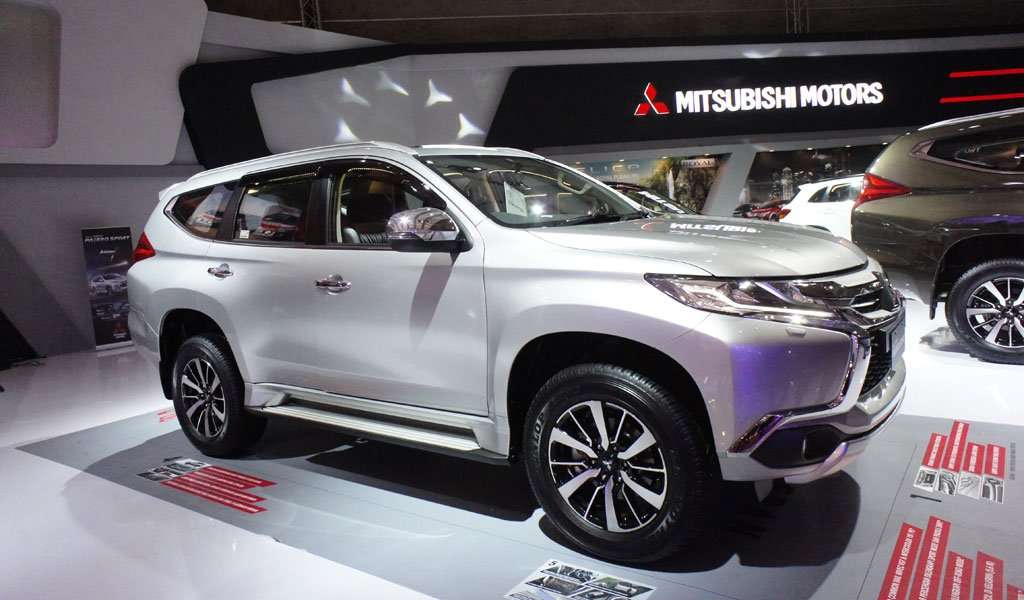 Mitsubishi Pajero Sport dan Mirage Siap Diuji di 1st Indonesia Autovaganza Mitsubishi Pajero Sport dan Mirage Siap Diuji di 1st Indonesia Autovaganza