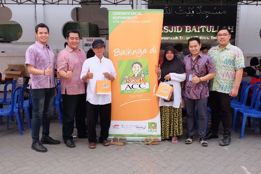 ACC Berbagi Pengobatan Gratis untuk Masyarakat Surabaya ACC Berbagi Pengobatan Gratis untuk Masyarakat Surabaya
