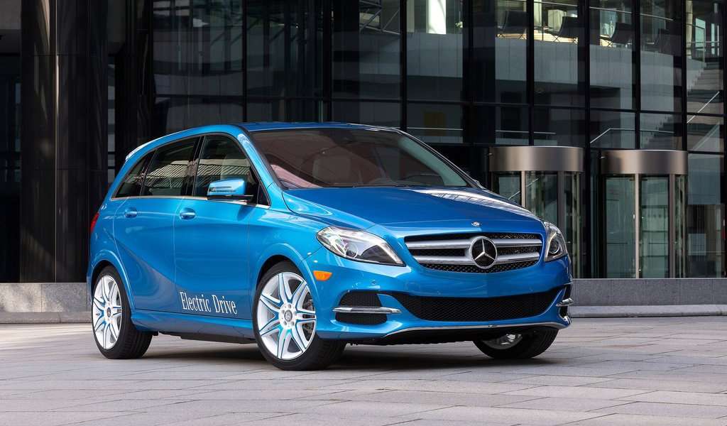 Leicester City Beli 30 Mercedes B-Class Electric Drive untuk Hadiah Leicester City Beli 30 Mercedes B-Class Electric Drive untuk Hadiah