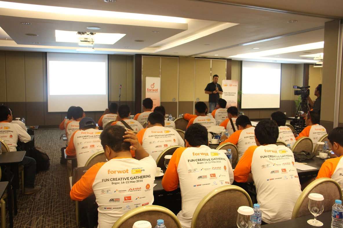 Rayakan HUT ke-13, FORWOT Gelar Pelatihan Jurnalistik Rayakan HUT ke-13, FORWOT Gelar Pelatihan Jurnalistik