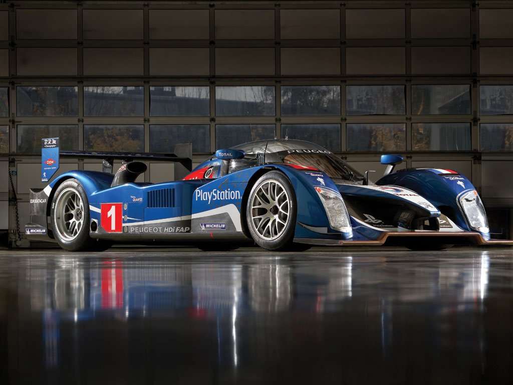 Wuih Mobil Balap Le Mans Ini Dilelang Rp 18,3 Miliar Wuih Mobil Balap Le Mans Ini Dilelang Rp 18,3 Miliar