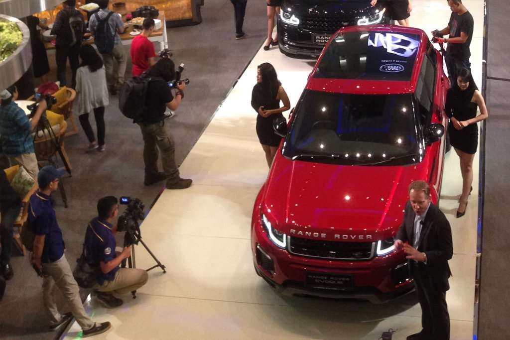 Range Rover Evoque Baru Siap Menggoda Kaum Hawa Range Rover Evoque Baru Siap Menggoda Kaum Hawa
