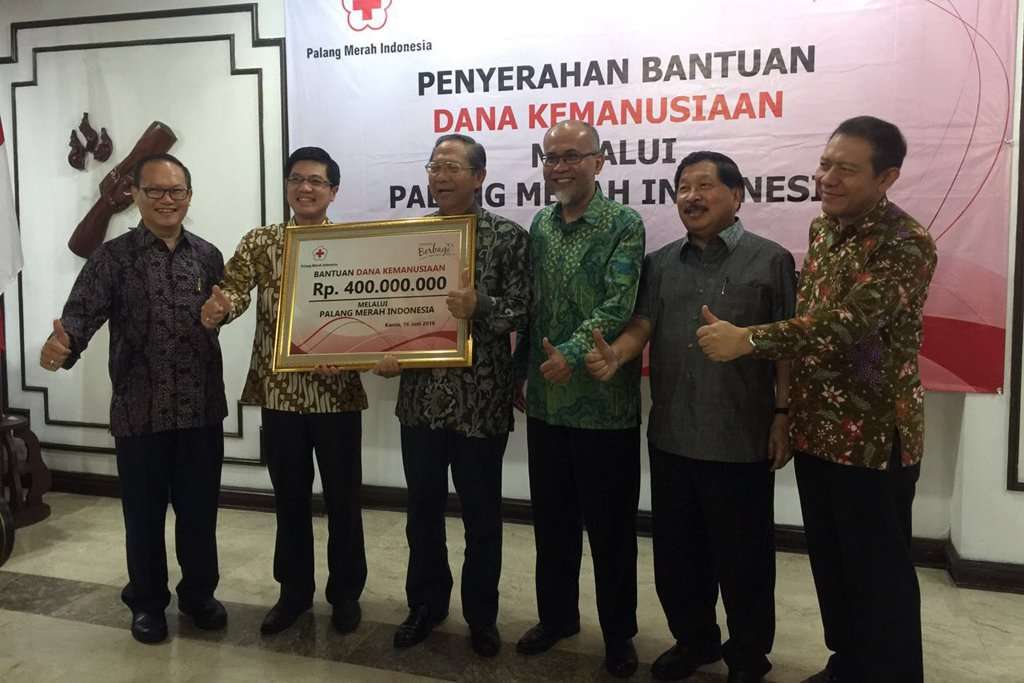 Toyota Indonesia Donasikan Dana untuk Palang Merah Indonesia Toyota Indonesia Donasikan Dana untuk Palang Merah Indonesia