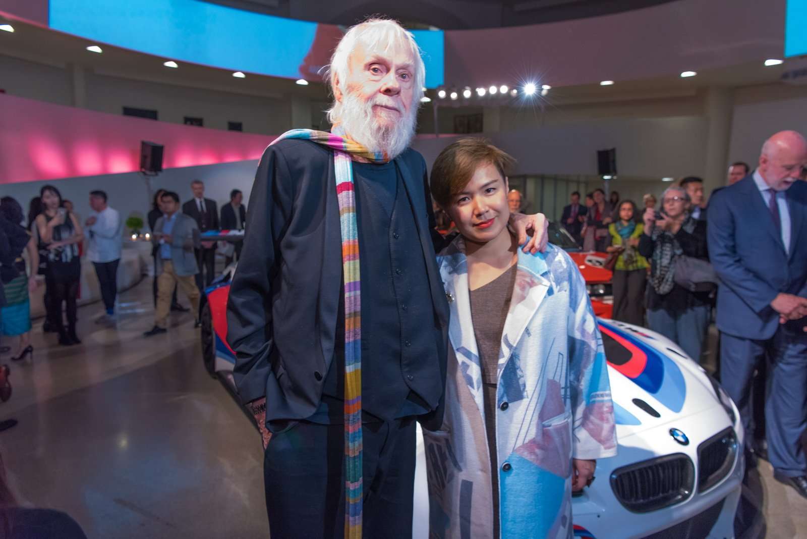 BMW Art Cars Gandeng Cao Fei dan John Baldessari BMW Art Cars Gandeng Cao Fei dan John Baldessari