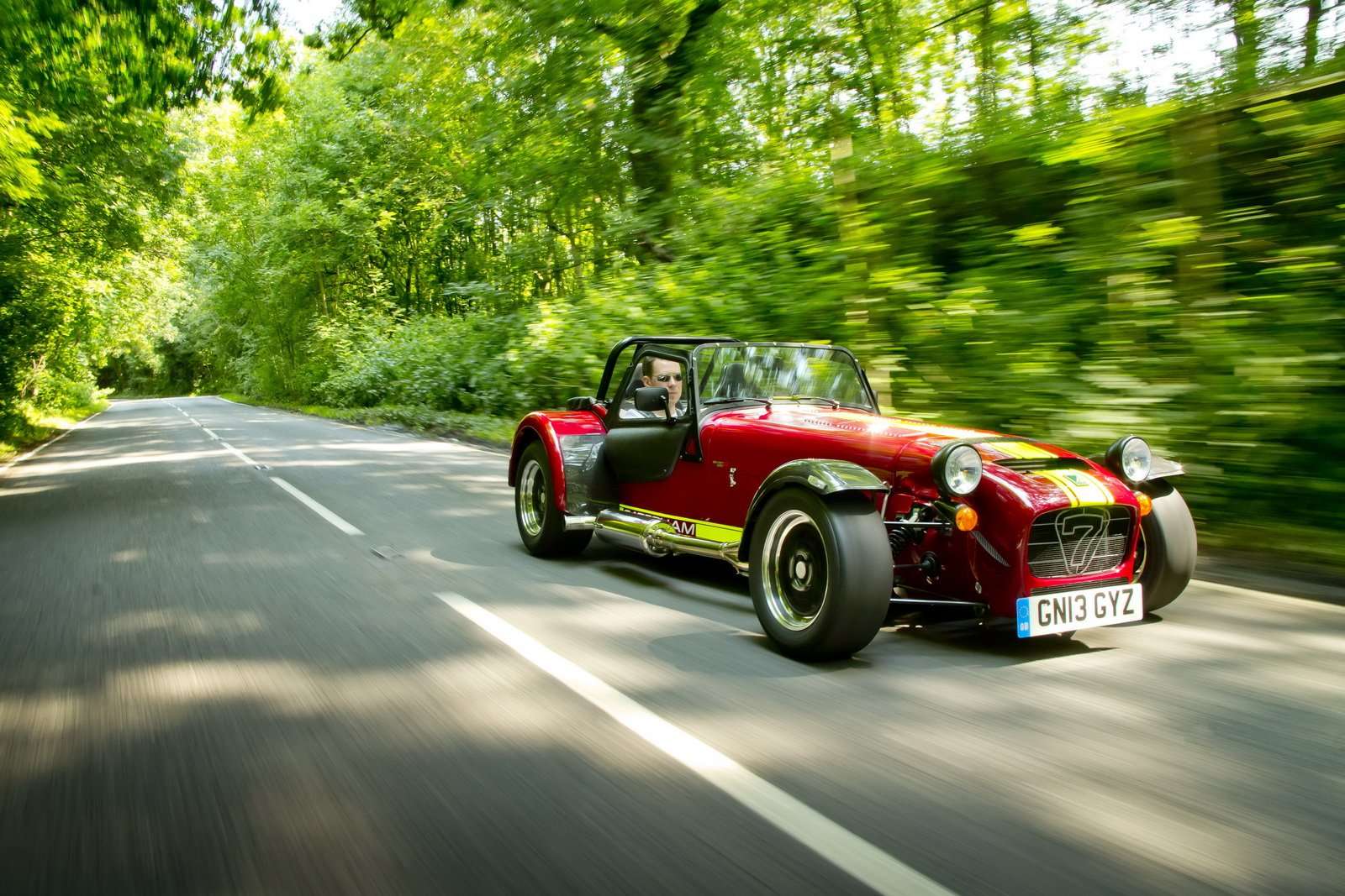 Caterham Seven 620R Siap Unjuk Kemampuan di Goodwood Hillclimb Caterham Seven 620R Siap Unjuk Kemampuan di Goodwood Hillclimb