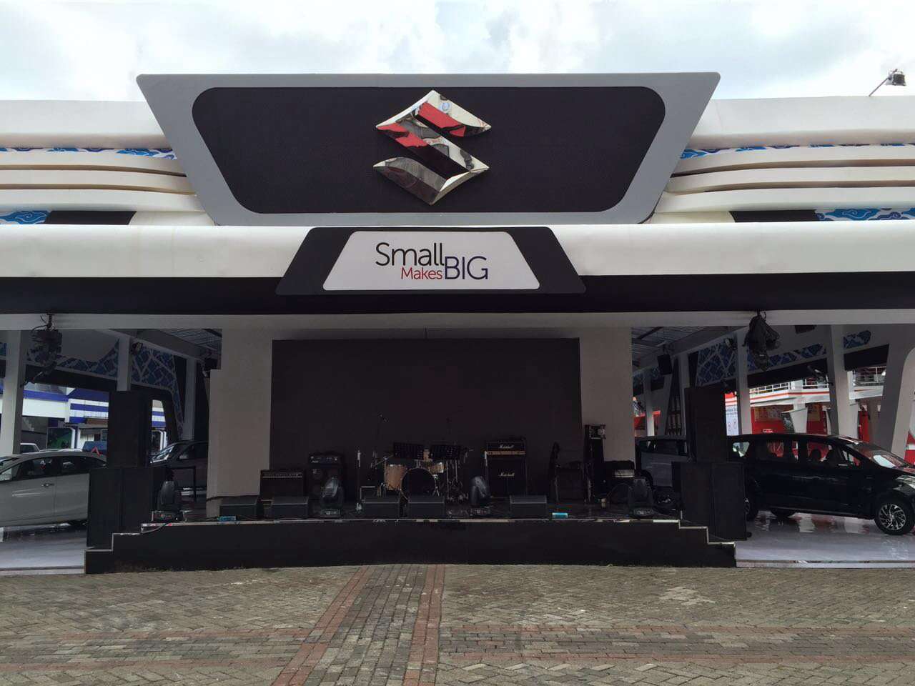 Suzuki Boyong 14 Mobil dan 12 Motor di PRJ 2016 Suzuki Boyong 14 Mobil dan 12 Motor di PRJ 2016