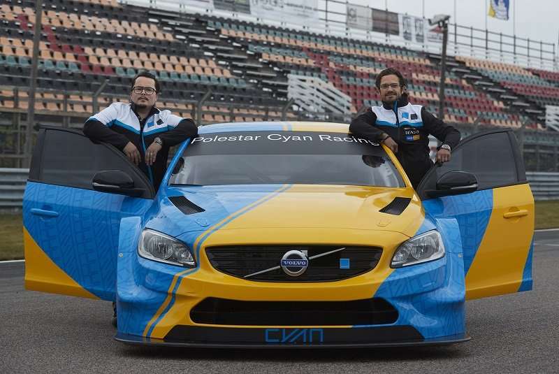 Mobil Balap FIA WTCC Turut Ramaikan Goodwood Mobil Balap FIA WTCC Turut Ramaikan Goodwood