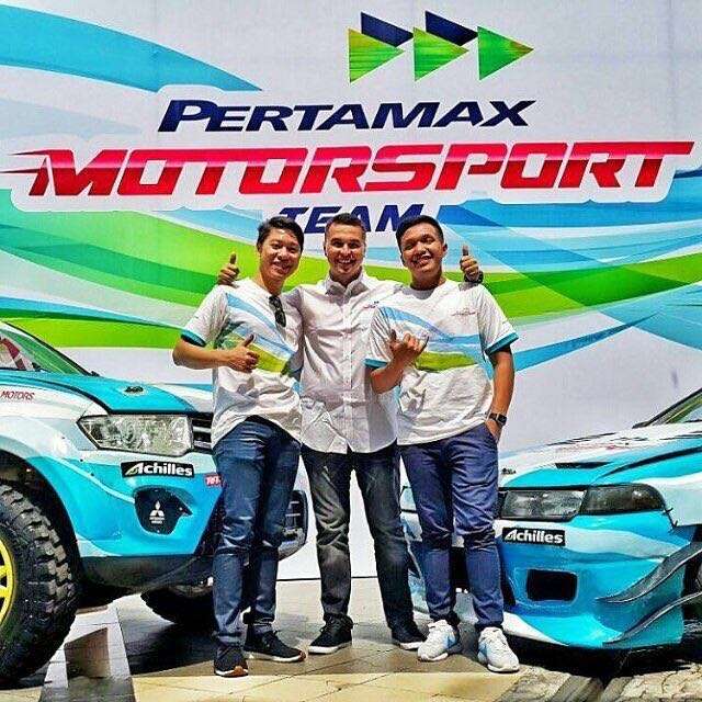 Pertamax Motorsport Mulai Latihan Drift Pertamax Motorsport Mulai Latihan Drift