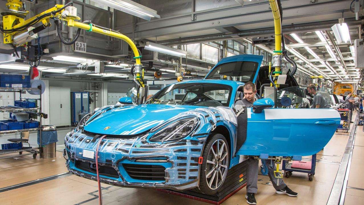 Porsche 718 Cayman 2017 Masuk Tahap Produksi Porsche 718 Cayman 2017 Masuk Tahap Produksi