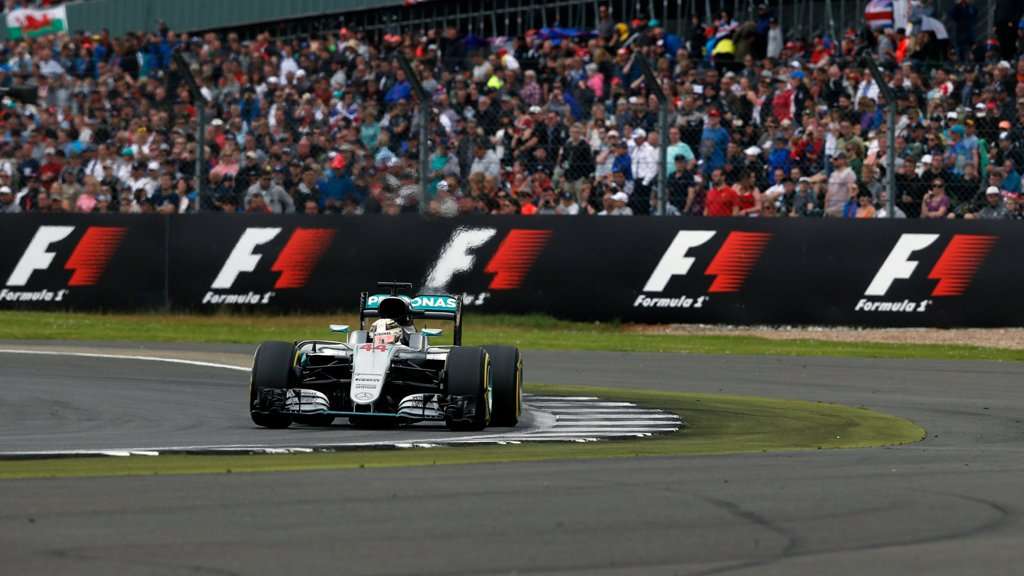 Rio Haryanto Start P19, Hamilton Pole Position GP Inggris Rio Haryanto Start P19, Hamilton Pole Position GP Inggris