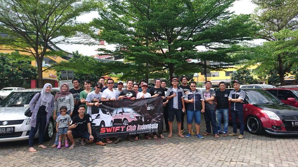 Suzuki Swift Club Indonesia Rayakan Hari Jadi ke-9 Suzuki Swift Club Indonesia Rayakan Hari Jadi ke-9