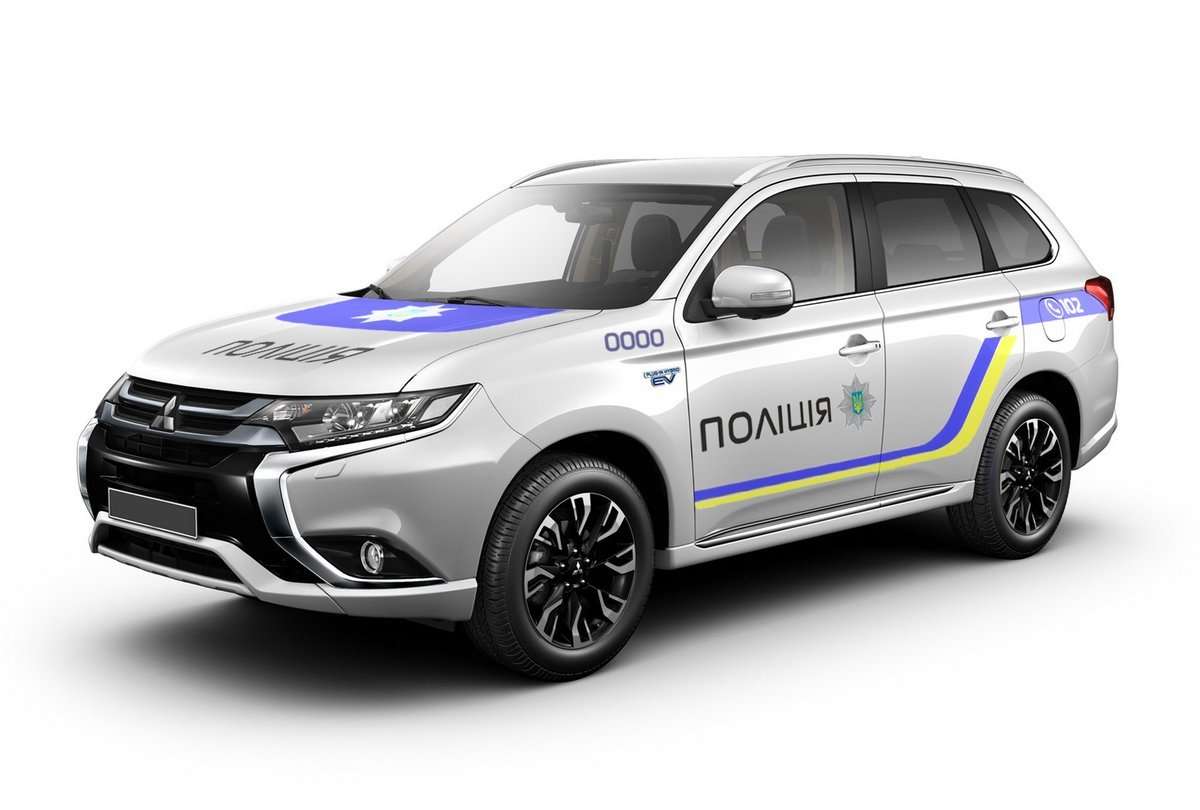 Mitsubushi Outlander PHEV Mobil Resmi Kepolisian Ukraina Mitsubushi Outlander PHEV Mobil Resmi Kepolisian Ukraina