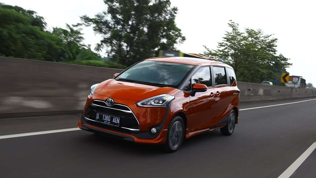 Test Drive: Menikmati Kenyamanan Toyota All New Sienta Test Drive: Menikmati Kenyamanan Toyota All New Sienta