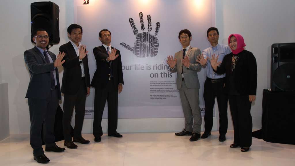 Bridgestone Tire Indonesia Hadirkan 2 Booth di GIIAS 2016 Bridgestone Tire Indonesia Hadirkan 2 Booth di GIIAS 2016