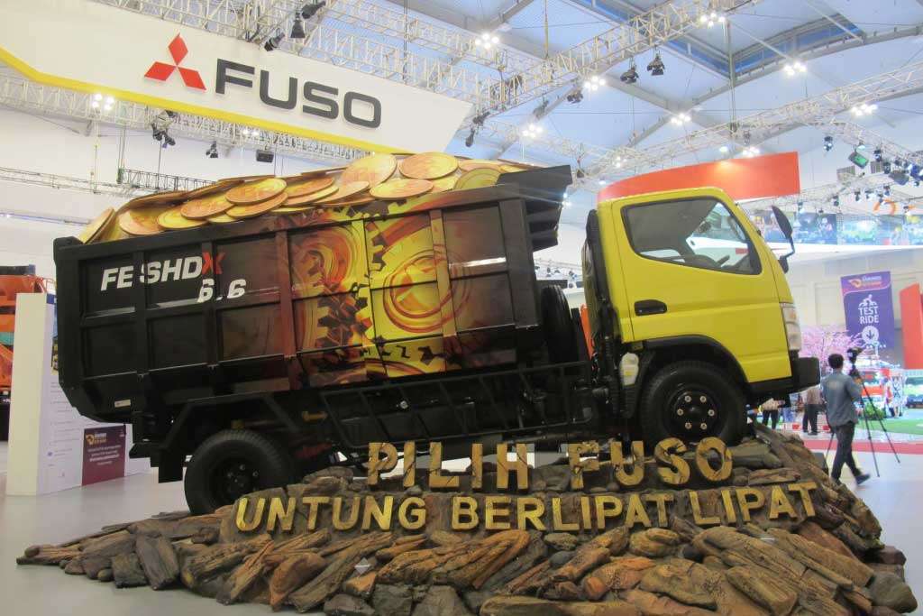 Mitsubishi Colt Diesel FE SHDX 6.666, Si Galak yang Jago Nanjak Mitsubishi Colt Diesel FE SHDX 6.666, Si Galak yang Jago Nanjak