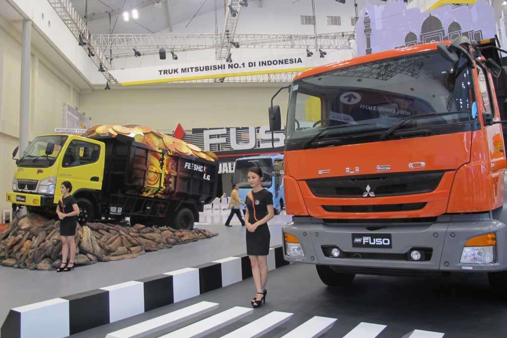 Bidik 1 Juta Unit, Mitsubishi Fuso Tampil Maksimal di GIIAS 2016 Bidik 1 Juta Unit, Mitsubishi Fuso Tampil Maksimal di GIIAS 2016