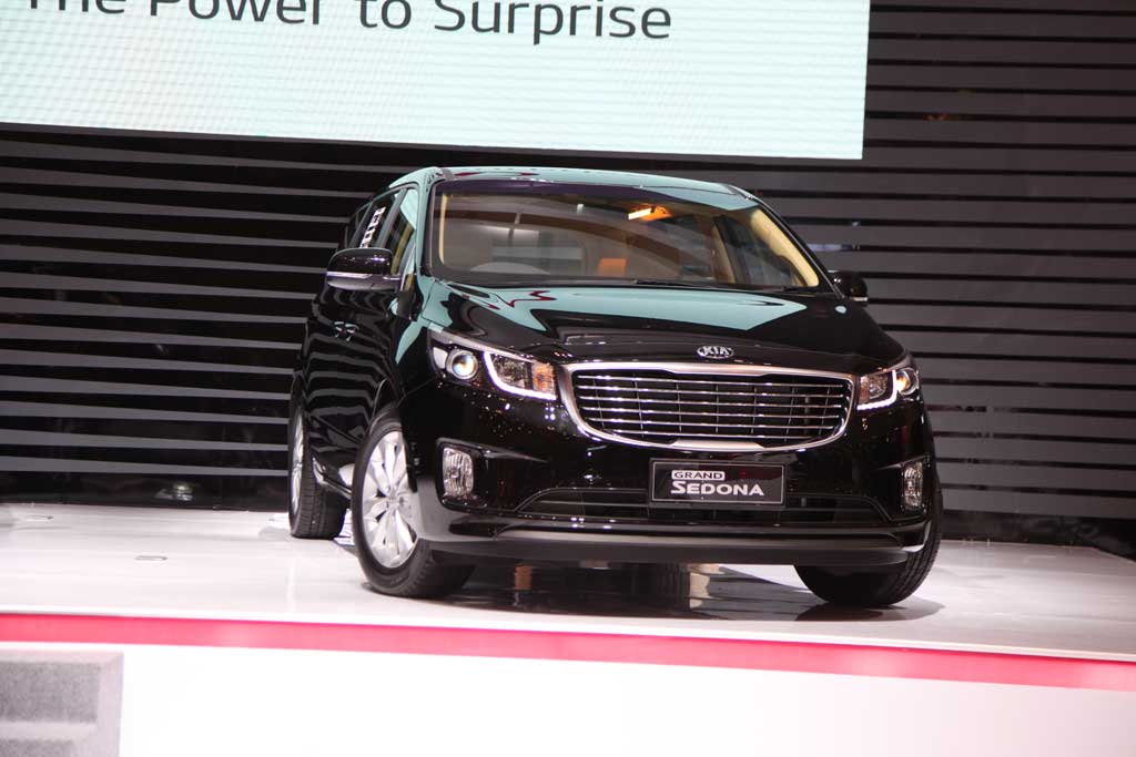 Kia Grand Sedona, MPV dengan Tawaran yang Berbeda Kia Grand Sedona, MPV dengan Tawaran yang Berbeda