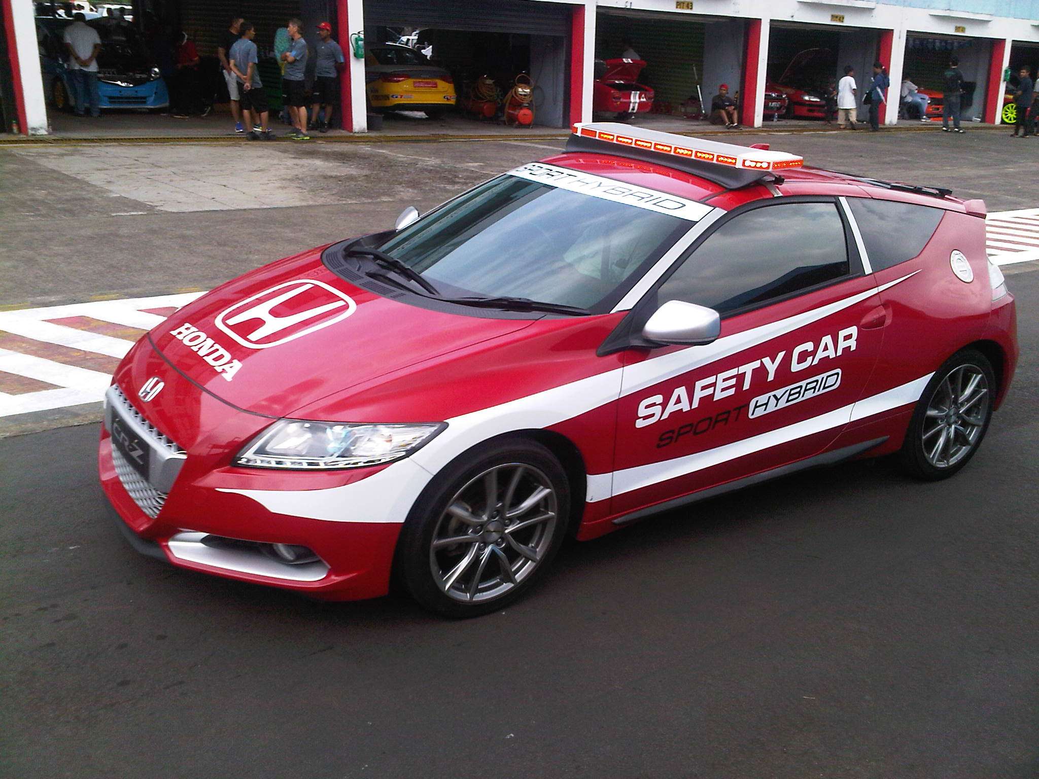 Honda CR-Z Official Car di FIM Asia Road Racing Championship 2016 Honda CR-Z Official Car di FIM Asia Road Racing Championship 2016