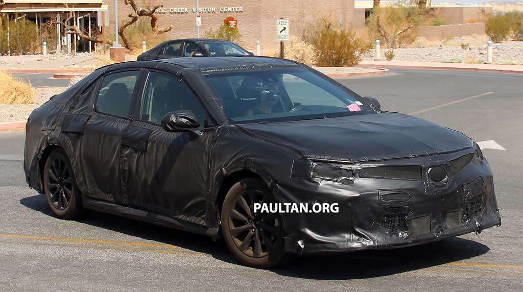 Toyota Lakukan Uji Coba Camry 2018 di Death Valley Toyota Lakukan Uji Coba Camry 2018 di Death Valley